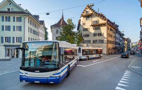 Bus in der Zug Altstadt
